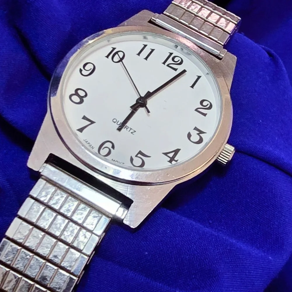 Classic Mens Dress Watch